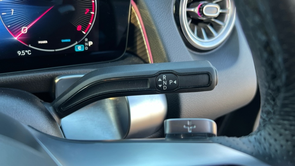 Used Mercedes-Benz GLB 2025 for sale - 77031413: Photo 31