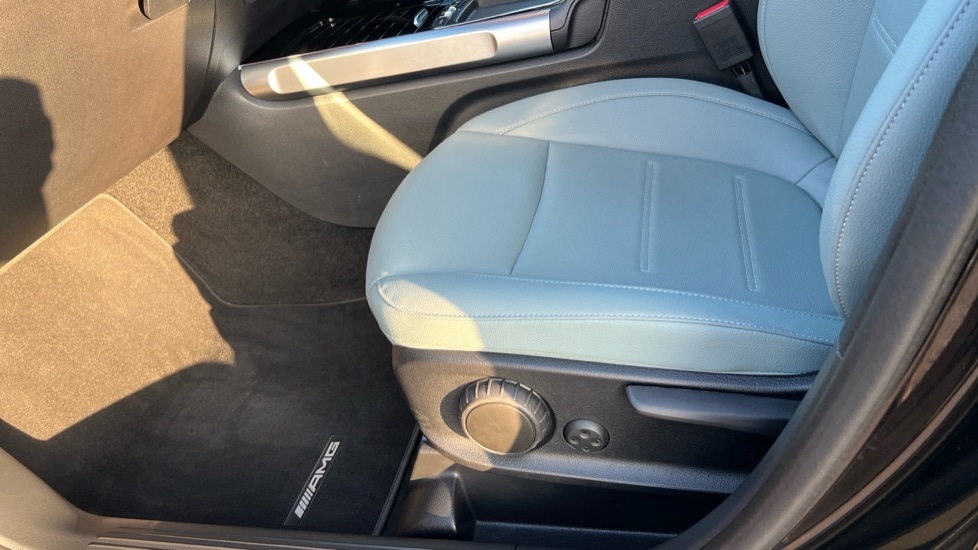 Used Mercedes-Benz GLB 2025 for sale - 77031413: Photo 39