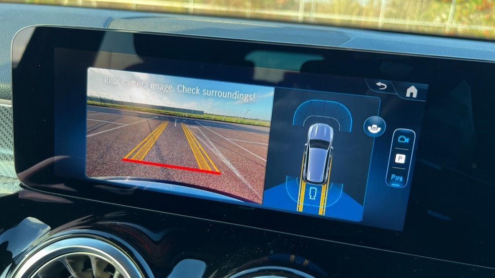 Used Mercedes-Benz GLB 2025 for sale - 77031413: Photo 40