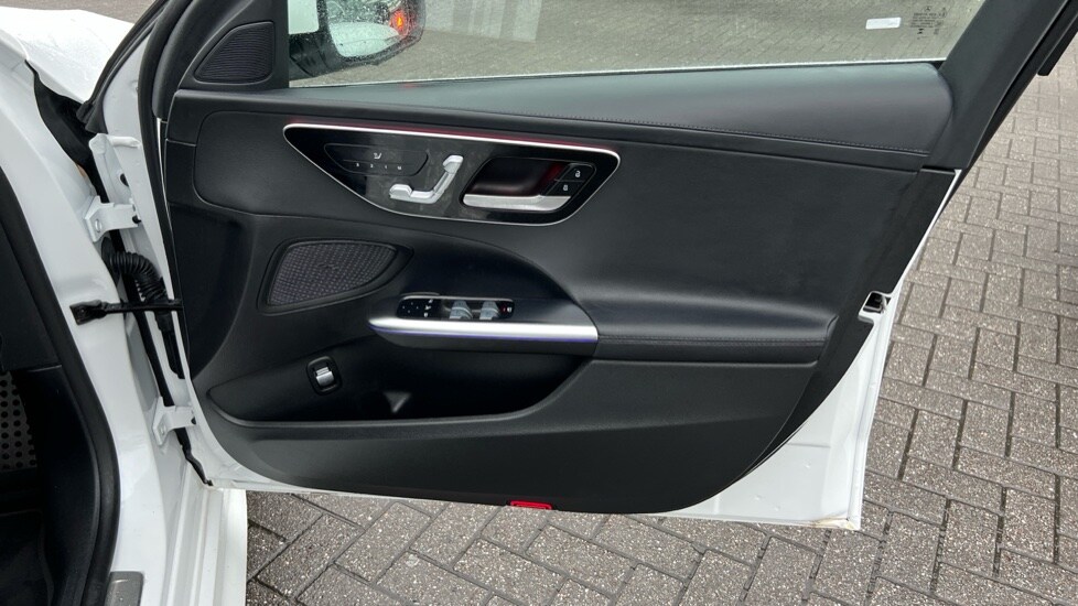 Used Mercedes-Benz C Class 2024 for sale - 75959584: Photo 37