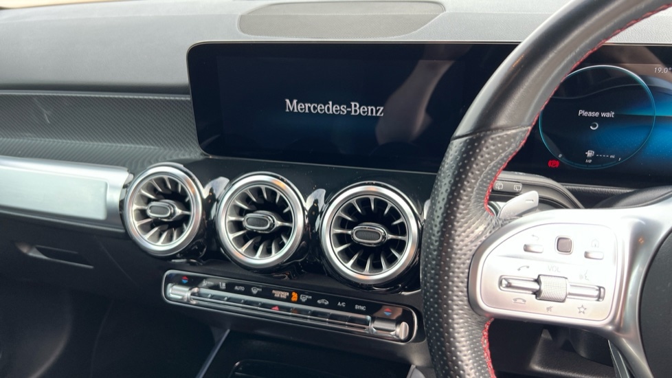 Used Mercedes-Benz GLB 2022 for sale - 76124486: Photo 13