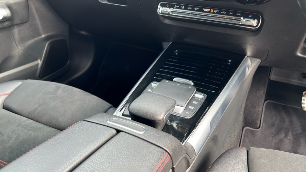 Used Mercedes-Benz GLB 2022 for sale - 76124486: Photo 35