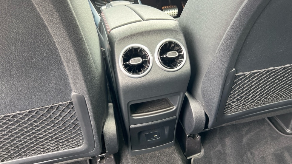 Used Mercedes-Benz GLB 2022 for sale - 76124486: Photo 36