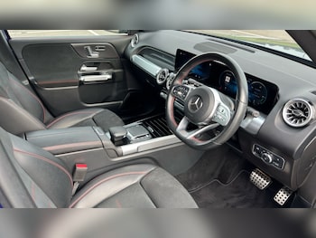 Used Mercedes-Benz GLB 2022 for sale - 76124486: Photo 3