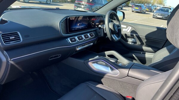 Used Mercedes-Benz GLS 2025 for sale - 74882981: Photo 11
