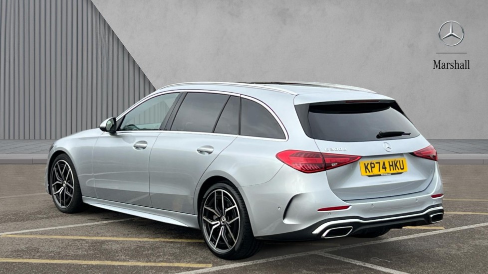 Used Mercedes-Benz C Class 2024 for sale - 76272926: Photo 2