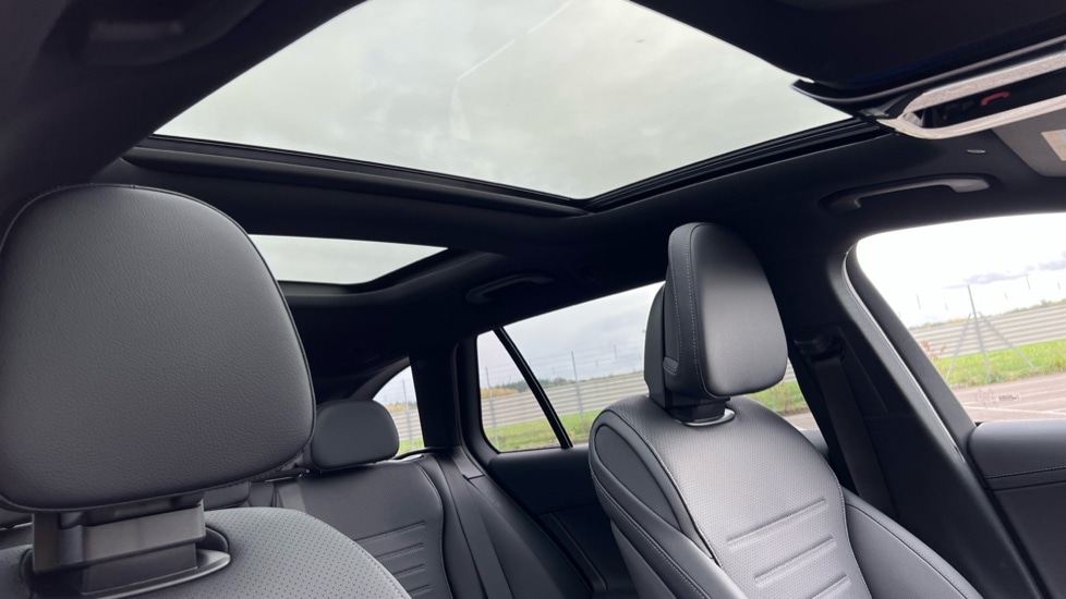 Used Mercedes-Benz C Class 2024 for sale - 76272926: Photo 38