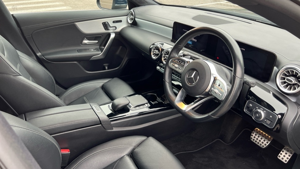 Used Mercedes-Benz CLA 2020 for sale - 76602955: Photo 3