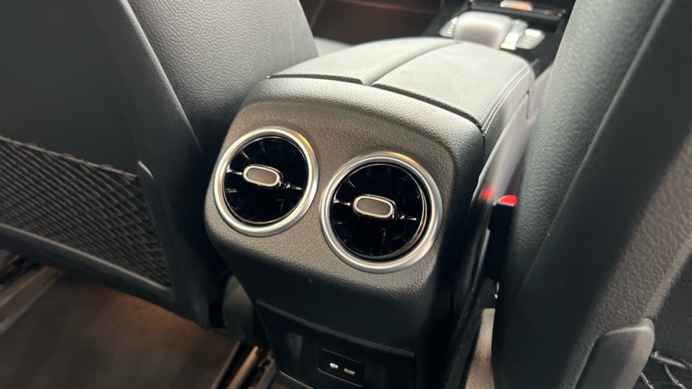 Used Mercedes-Benz CLA 2020 for sale - 76602955: Photo 36