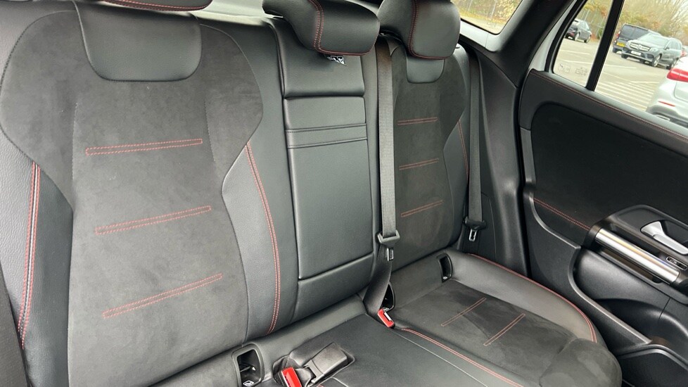 Used Mercedes-Benz EQA 2022 for sale - 76872792: Photo 15