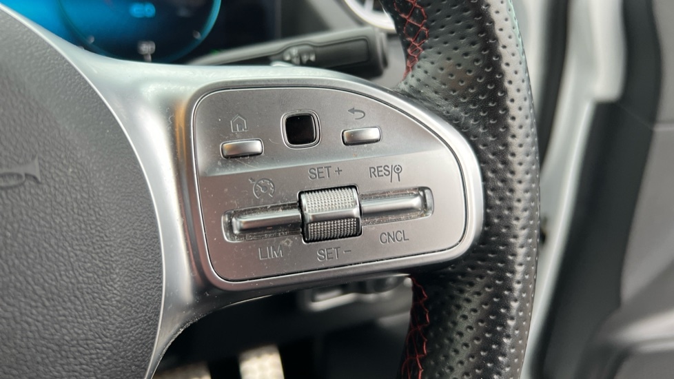 Used Mercedes-Benz EQA 2022 for sale - 76872792: Photo 29