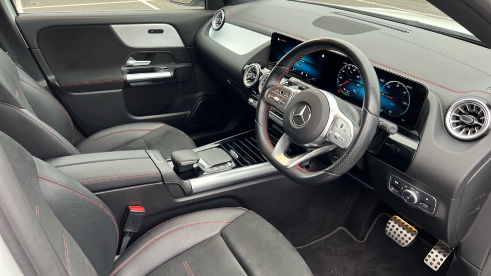 Used Mercedes-Benz EQA 2022 for sale - 76872792: Photo 3