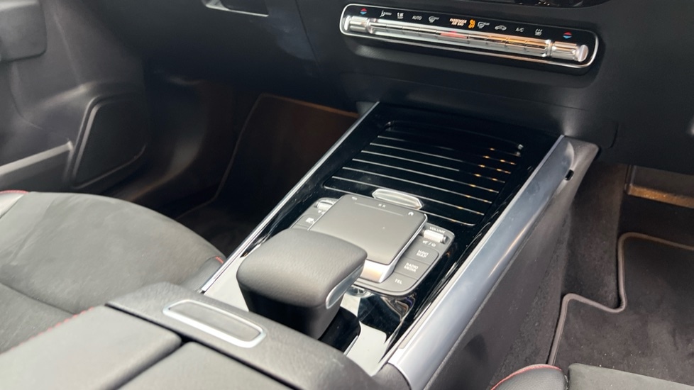 Used Mercedes-Benz EQA 2022 for sale - 76872792: Photo 35