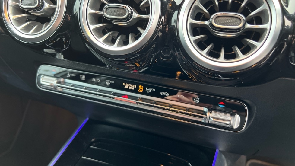 Used Mercedes-Benz EQA 2022 for sale - 76872792: Photo 49