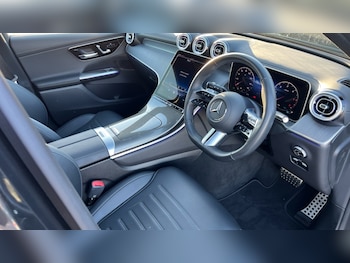 Used Mercedes-Benz GLC 2024 for sale - 76580135: Photo