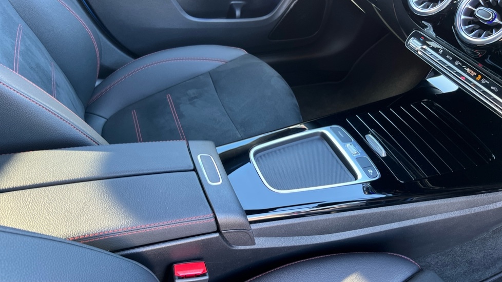 Used Mercedes-Benz CLA 2024 for sale - 76869639: Photo 34