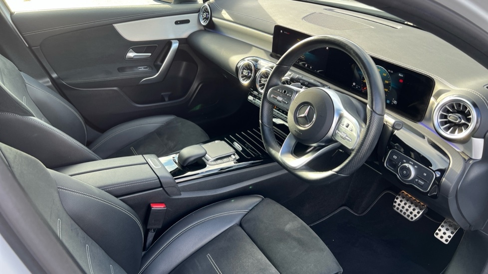 Used Mercedes-Benz A-Class 2022 for sale - 76602925: Photo 3