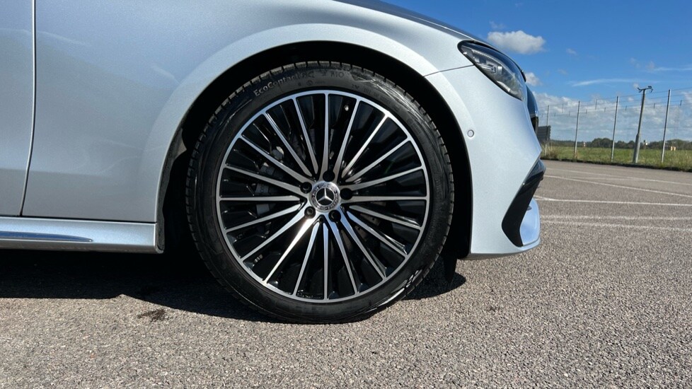 Used Mercedes-Benz E Class 2024 for sale - 75959556: Photo 5