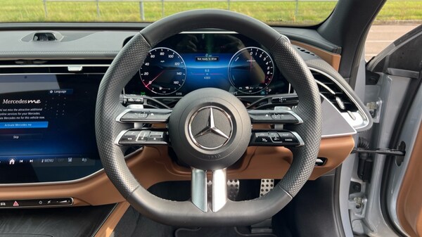 Used Mercedes-Benz E Class 2024 for sale - 76062154: Photo 12