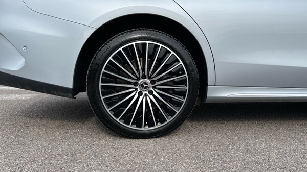 Used Mercedes-Benz E Class 2024 for sale - 76062154: Photo 27