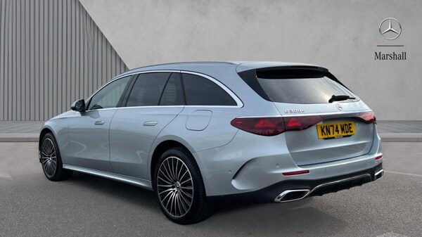 Used Mercedes-Benz E Class 2024 for sale - 76062154: Photo 2
