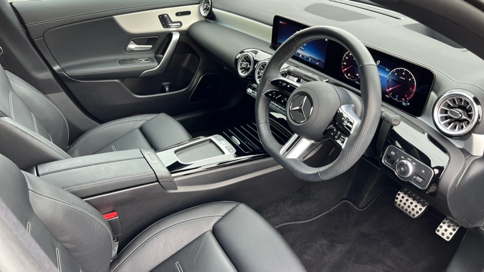 Used Mercedes-Benz CLA 2025 for sale - 76872954: Photo 3