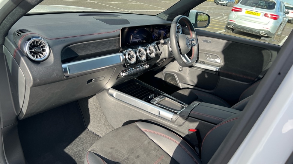 Used Mercedes-Benz EQB 2024 for sale - 76872680: Photo 11