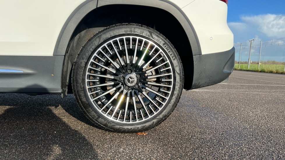 Used Mercedes-Benz EQB 2024 for sale - 76872680: Photo 26