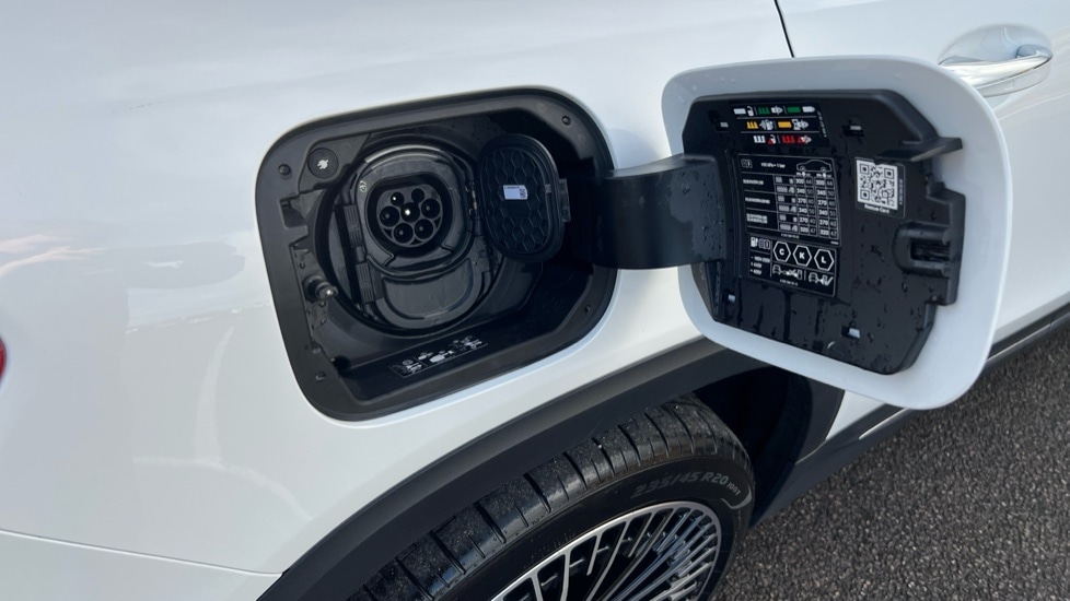 Used Mercedes-Benz EQB 2024 for sale - 76872680: Photo 28