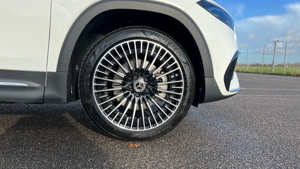 Used Mercedes-Benz EQB 2024 for sale - 76872680: Photo 5