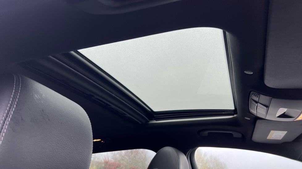 Used Mercedes-Benz EQC 2022 for sale - 76873397: Photo 38