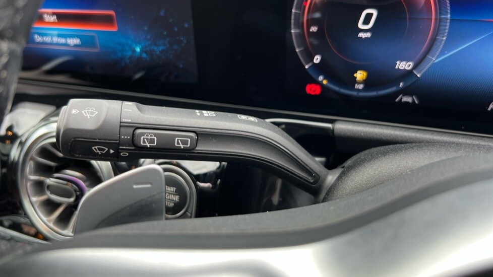 Used Mercedes-Benz GLA 2021 for sale - 76272855: Photo 32