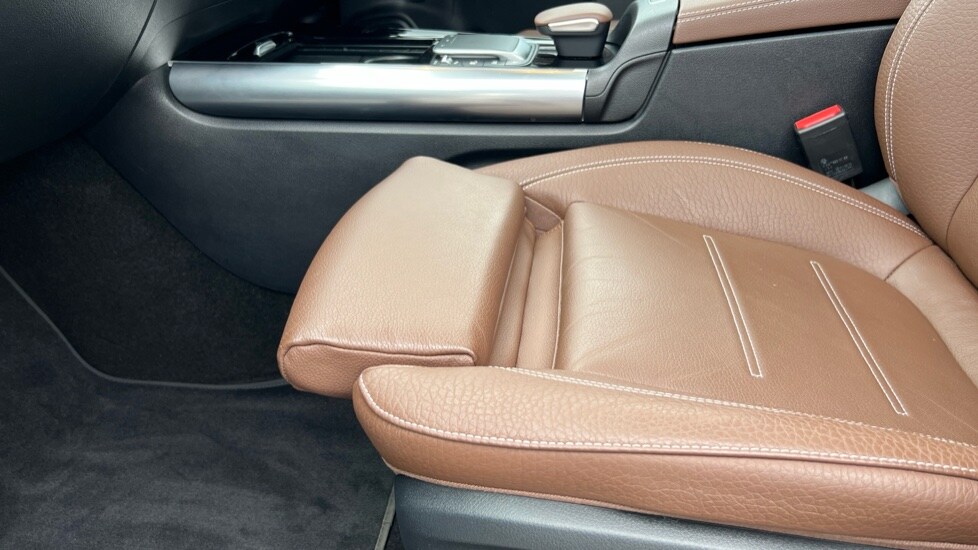 Used Mercedes-Benz GLA 2021 for sale - 76272855: Photo 39