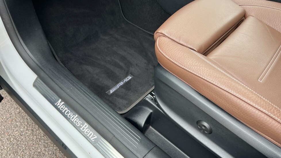 Used Mercedes-Benz GLA 2021 for sale - 76272855: Photo 44