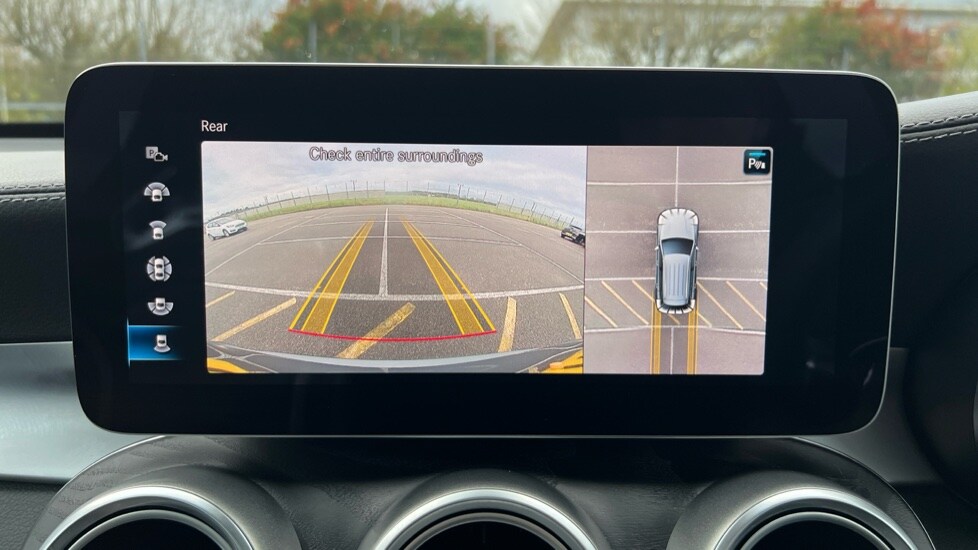 Used Mercedes-Benz GLC 2020 for sale - 76872484: Photo 40