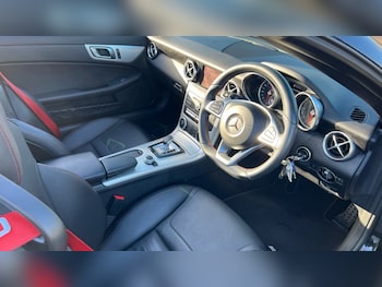 Used Mercedes-Benz SLC 2017 for sale - 76921672: Photo