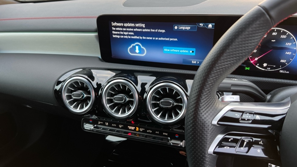 Used Mercedes-Benz CLA 2024 for sale - 77018240: Photo 13