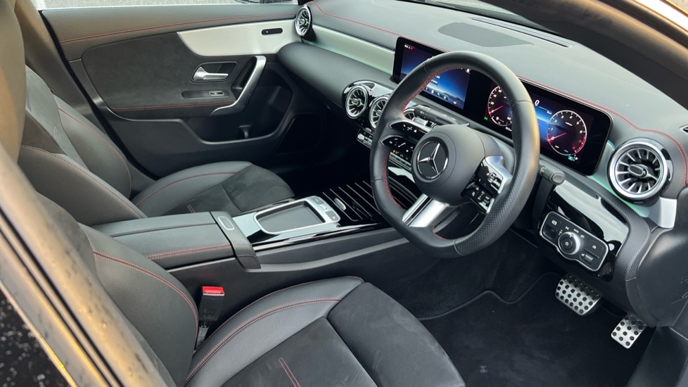 Used Mercedes-Benz CLA 2024 for sale - 77018240: Photo 3