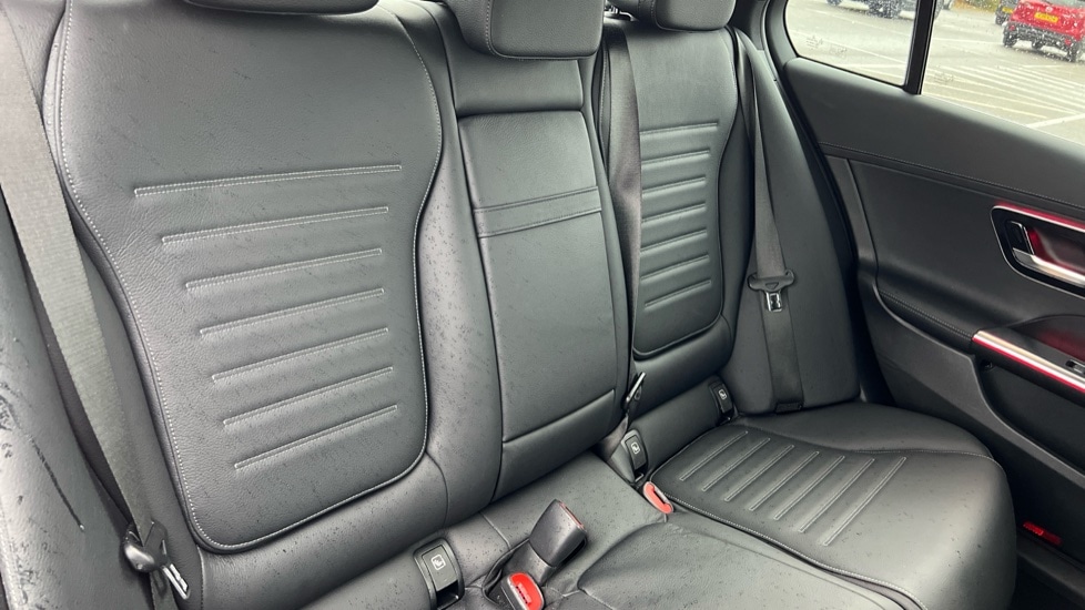 Used Mercedes-Benz C Class 2022 for sale - 76870478: Photo 15