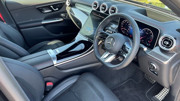 Used Mercedes-Benz GLC 2024 for sale - 75534314: Photo 3