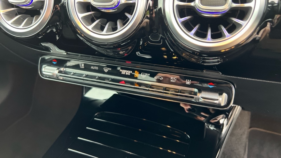 Used Mercedes-Benz A-Class 2020 for sale - 76104318: Photo 42