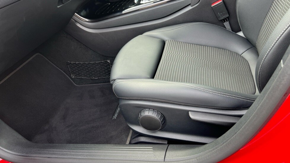 Used Mercedes-Benz A-Class 2019 for sale - 76487474: Photo 39