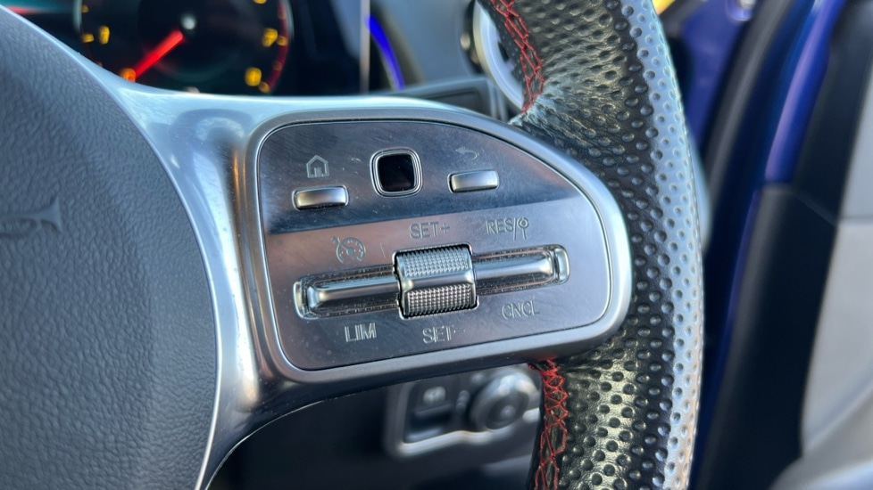 Used Mercedes-Benz GLB 2023 for sale - 76869535: Photo 29