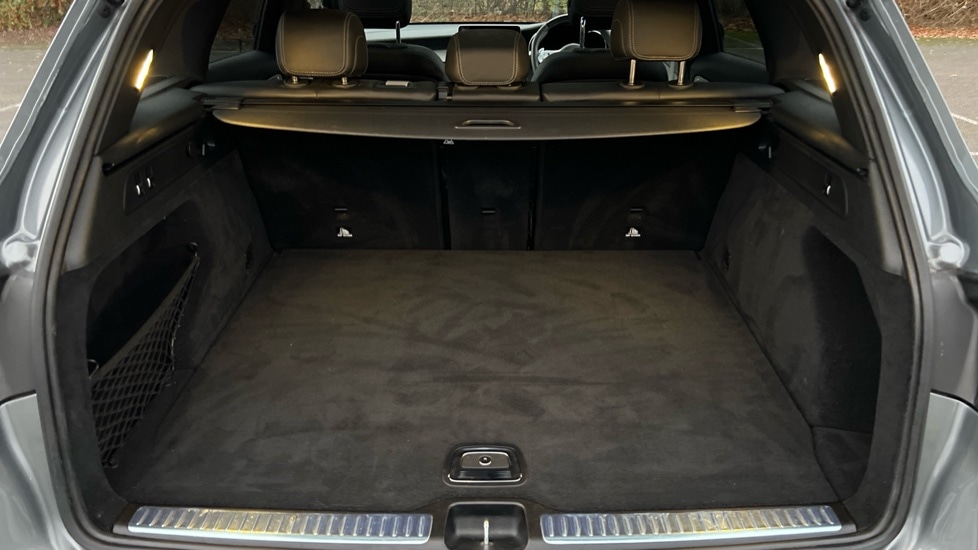 Used Mercedes-Benz GLC 2020 for sale - 76874263: Photo 17