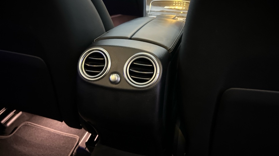 Used Mercedes-Benz GLC 2020 for sale - 76874263: Photo 36