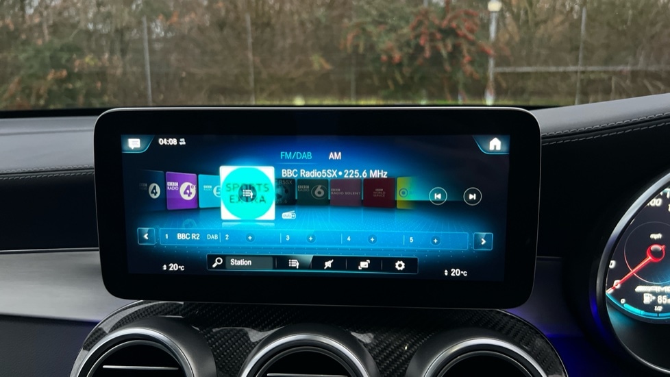 Used Mercedes-Benz GLC 2020 for sale - 76874263: Photo 41