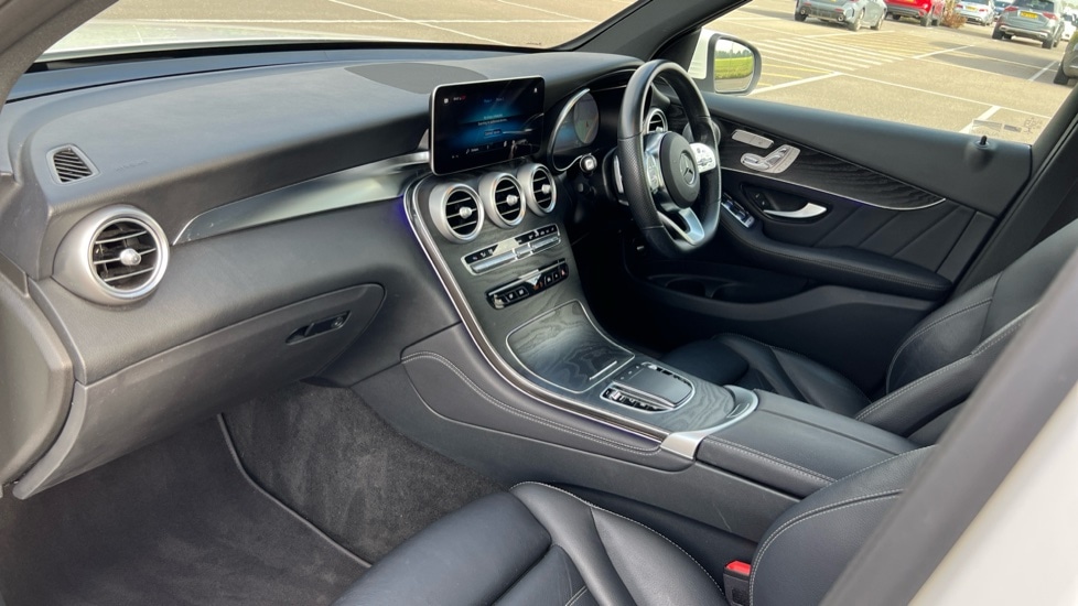 Used Mercedes-Benz GLC 2021 for sale - 76066919: Photo 11