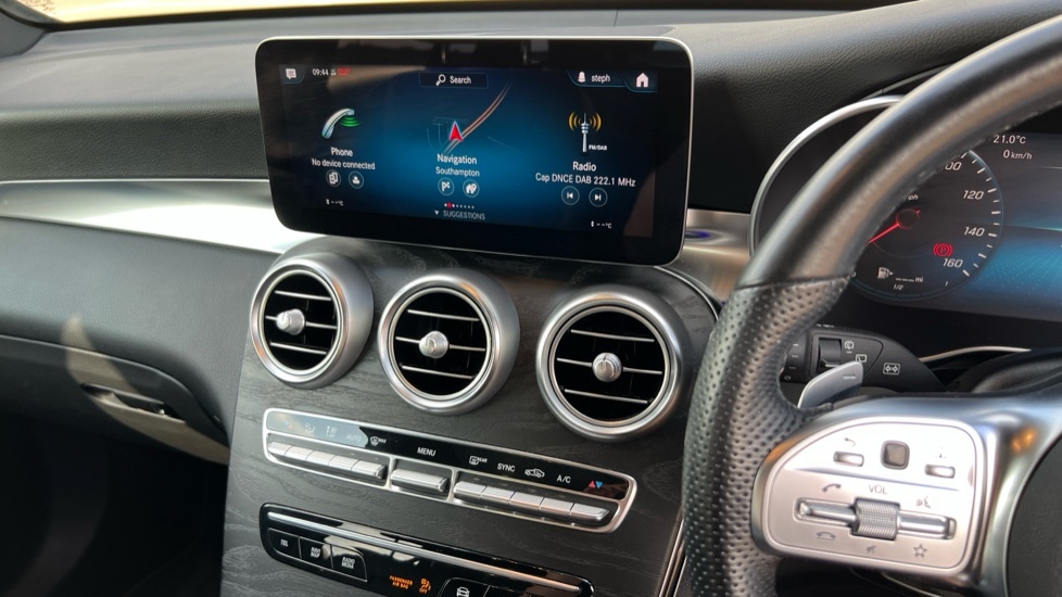Used Mercedes-Benz GLC 2021 for sale - 76066919: Photo 13