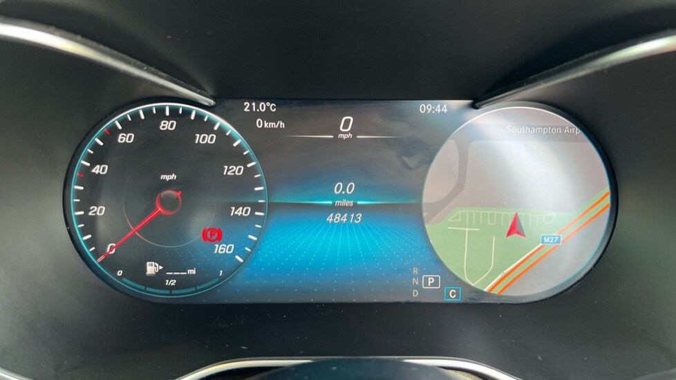 Used Mercedes-Benz GLC 2021 for sale - 76066919: Photo 16
