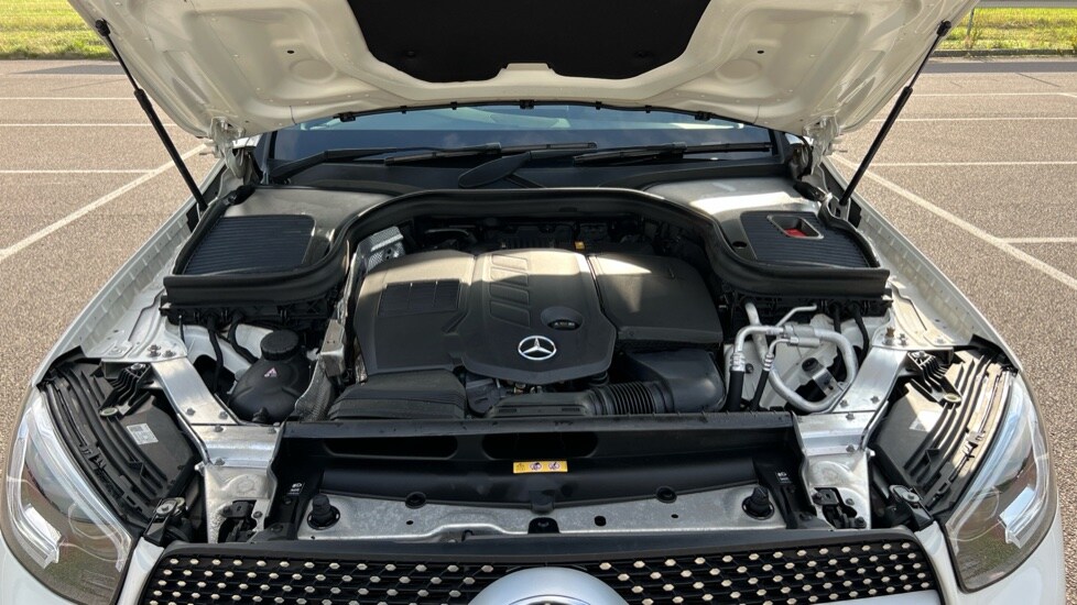 Used Mercedes-Benz GLC 2021 for sale - 76066919: Photo 19